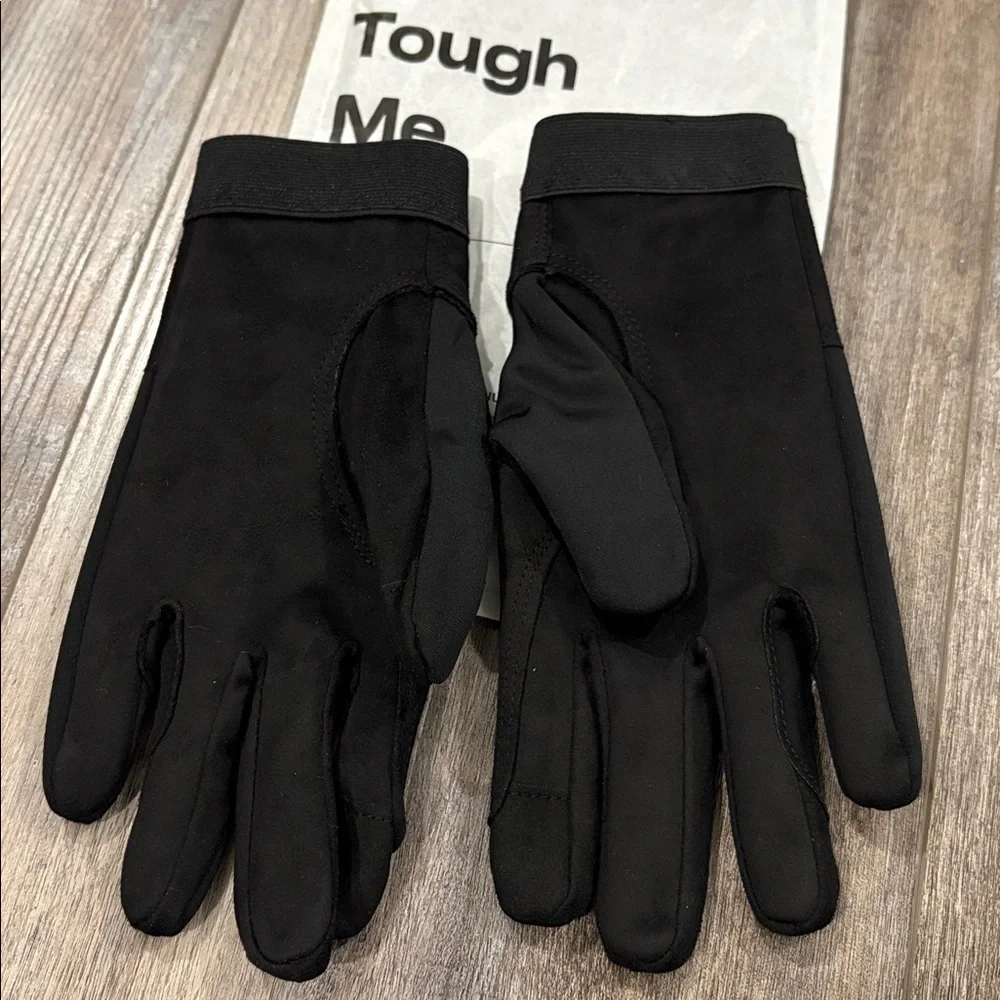 FitsT4 NWT Winter Riding Gloves Small